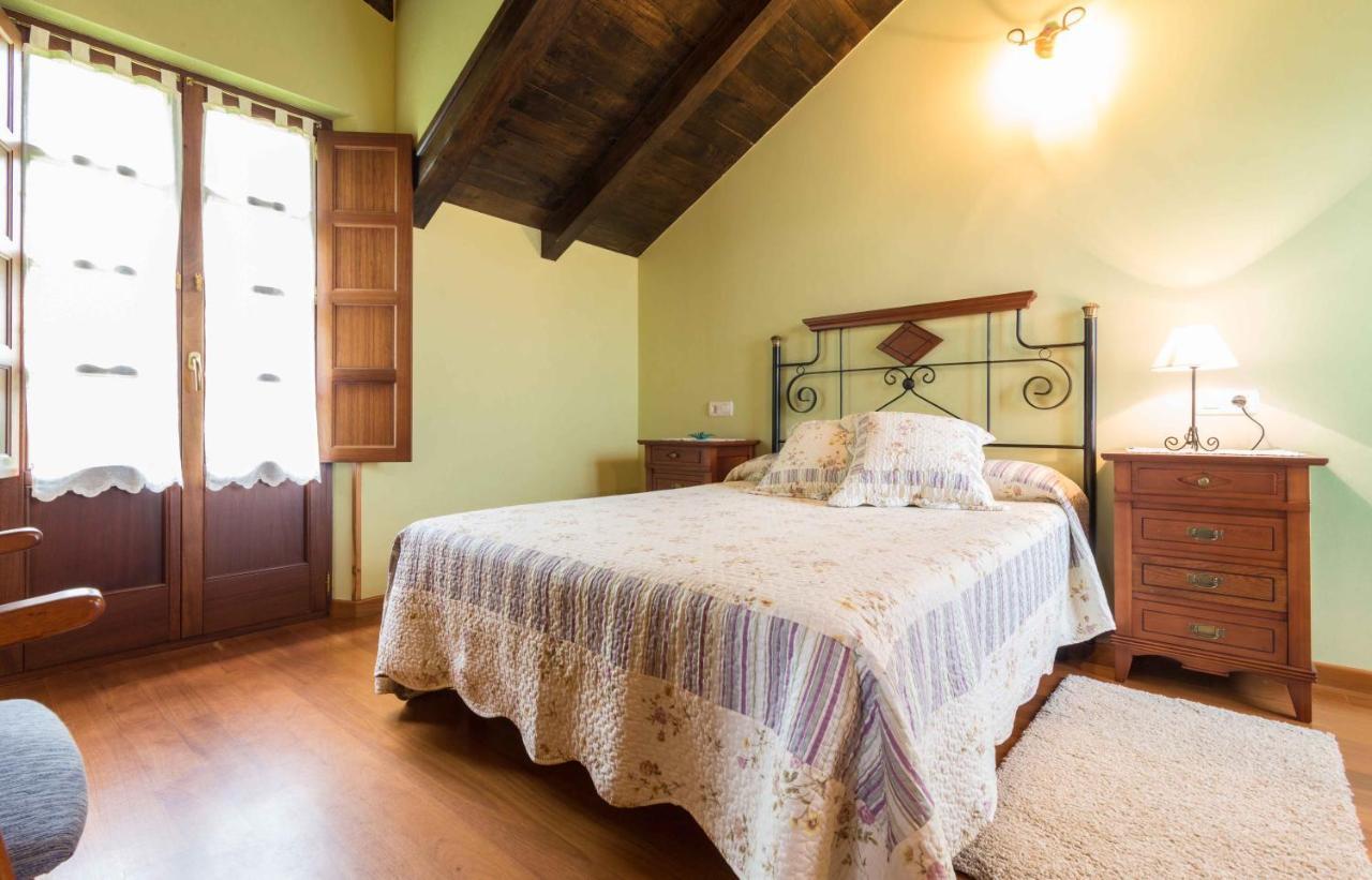 Apartamentos Castrovaselle Nº2 塔皮亚德卡萨列戈 外观 照片